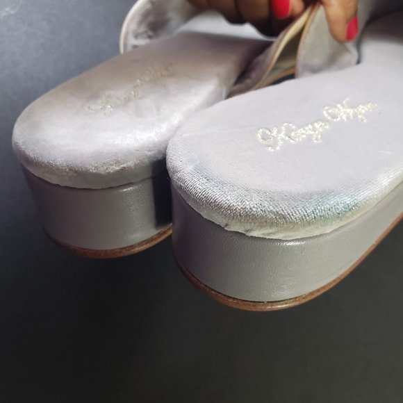 Kevyn Wynn Satin Slippers Mules Crystals Size 8 - Picture 8 of 16